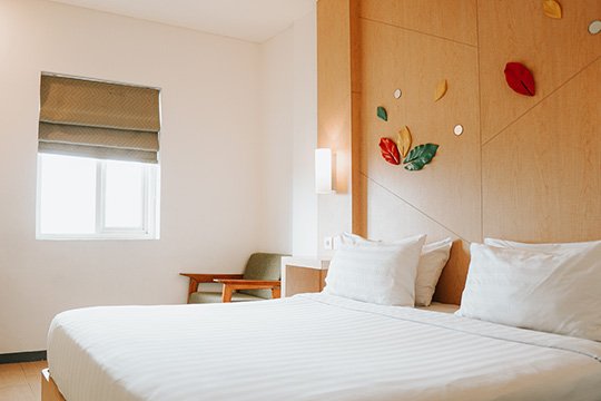 Superior 18 King Room