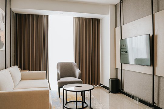 Grand Ascent Suite